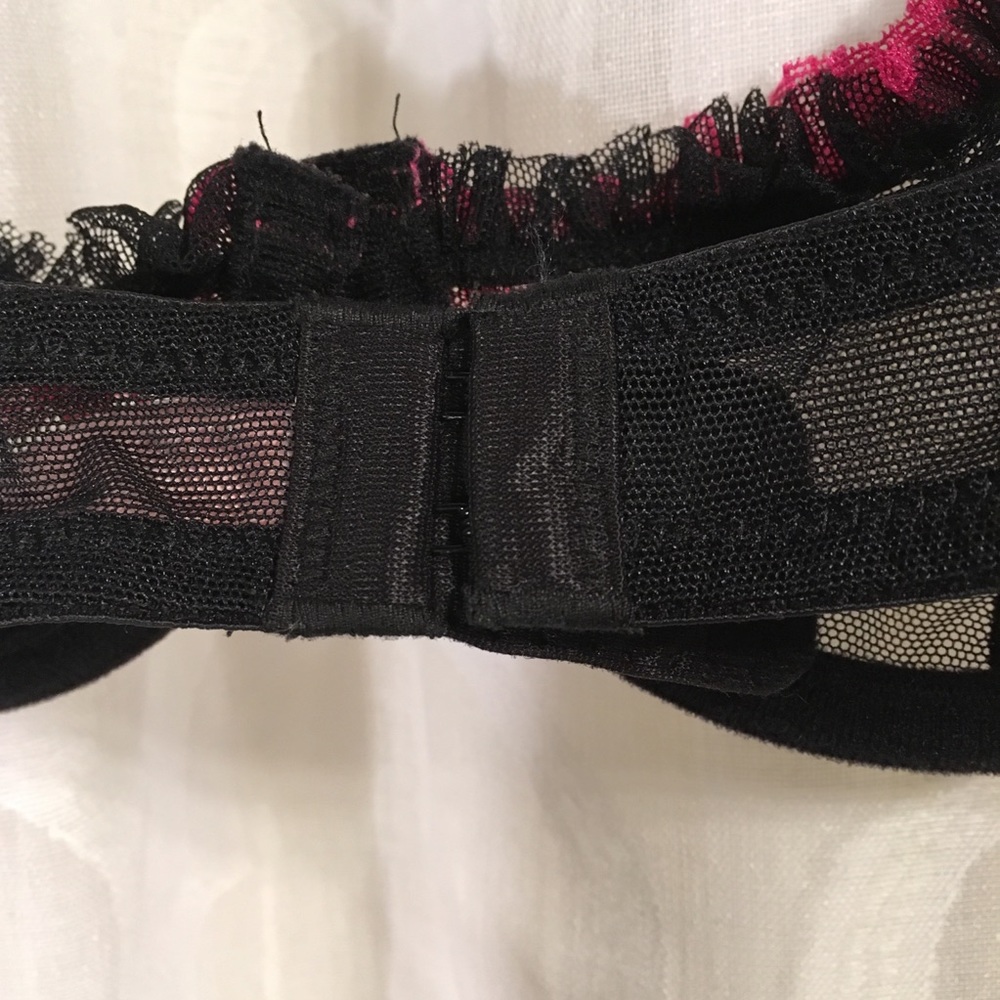 $12/2+ VS Net Ruffle Demi Bra Black Pink - Picture 6 of 8